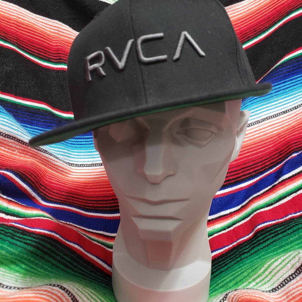 EUC RVCA Black adjustable snapback cap